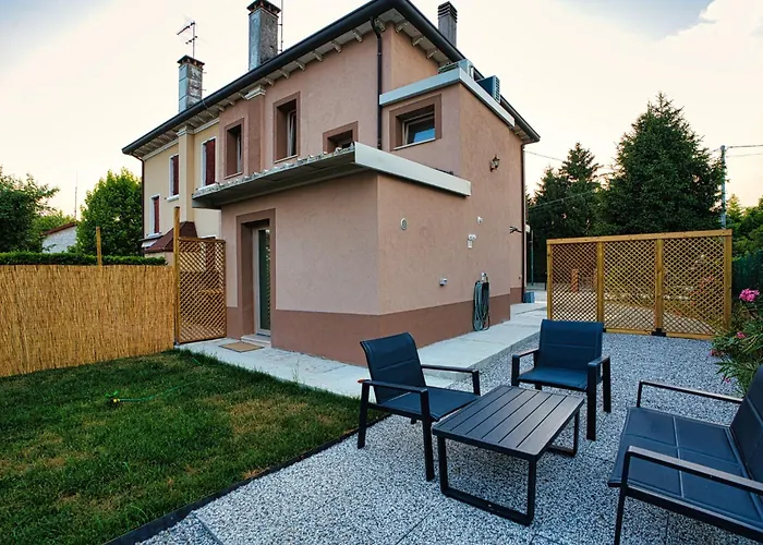 Ap 2 Free Parking Romantic Garden Venice 別荘